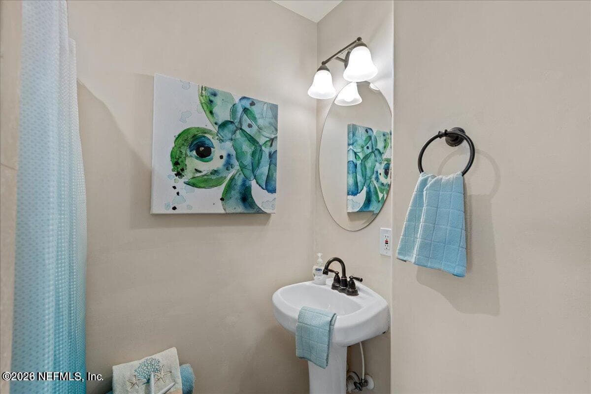 3-PC BATH DOWNSTAIRS — 401 MARGARET Street, Neptune Beach, FL 32266