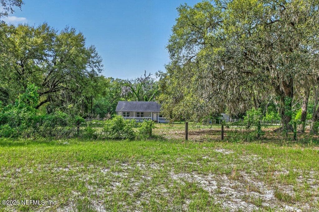 Photo 3 of 461 OLD STARKE Road, Palatka, FL 32177