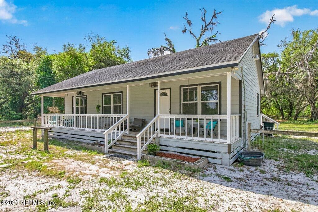 Photo 9 of 461 OLD STARKE Road, Palatka, FL 32177
