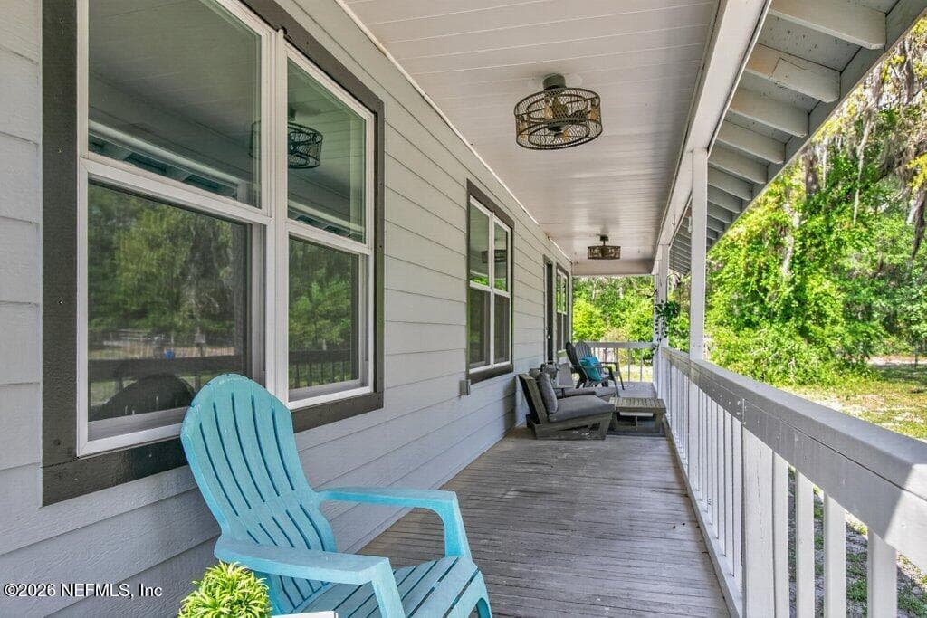 Photo 11 of 461 OLD STARKE Road, Palatka, FL 32177