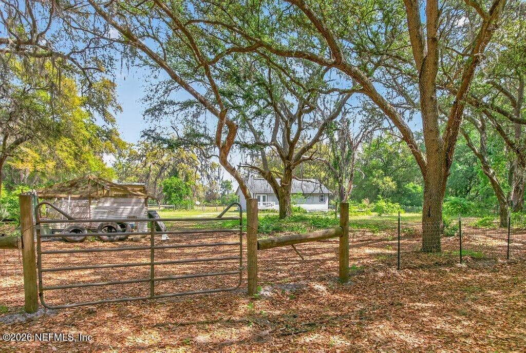 Photo 68 of 461 OLD STARKE Road, Palatka, FL 32177