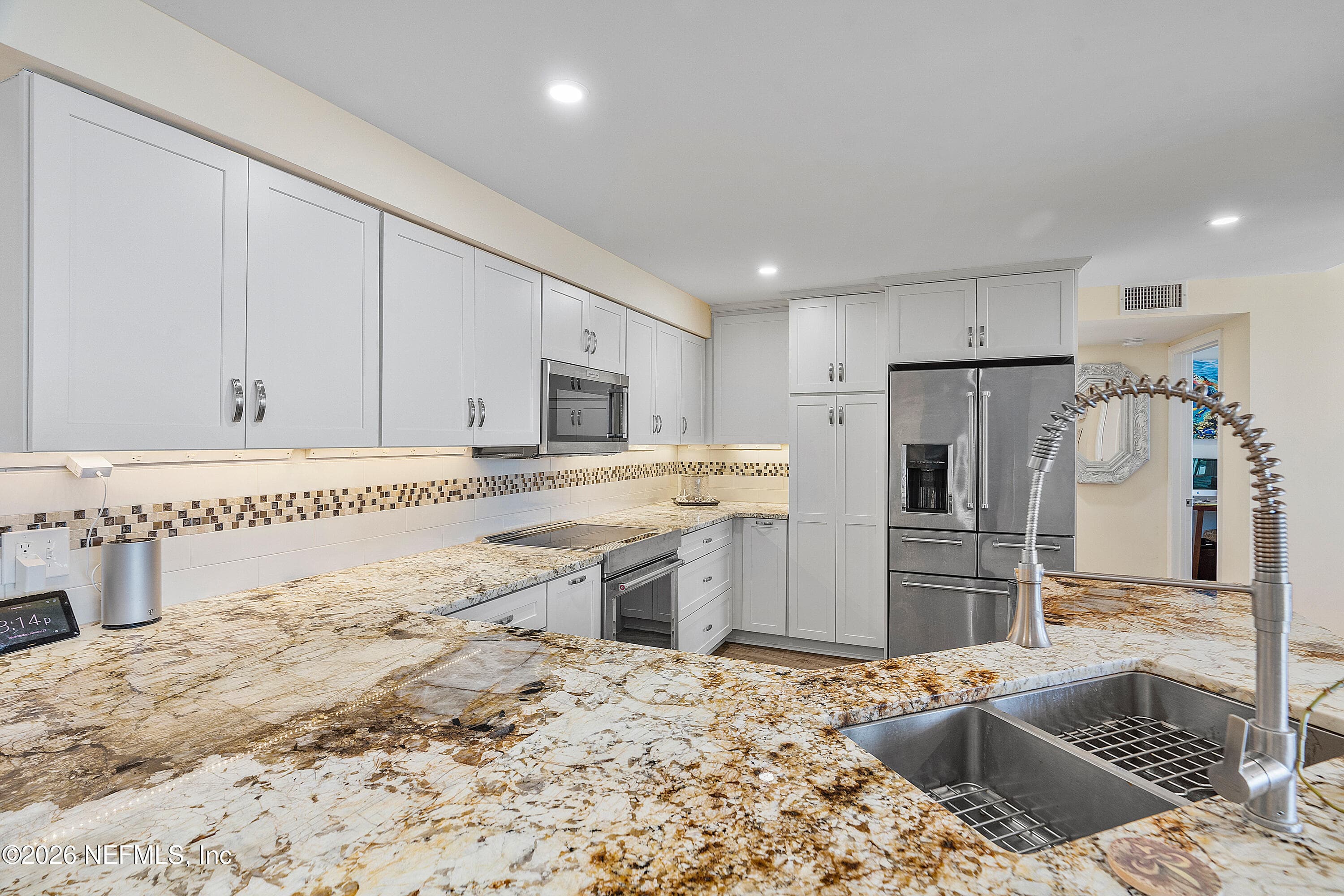 Photo 18 of 1601 OCEAN Drive S 805, Jacksonville Beach, FL 32250