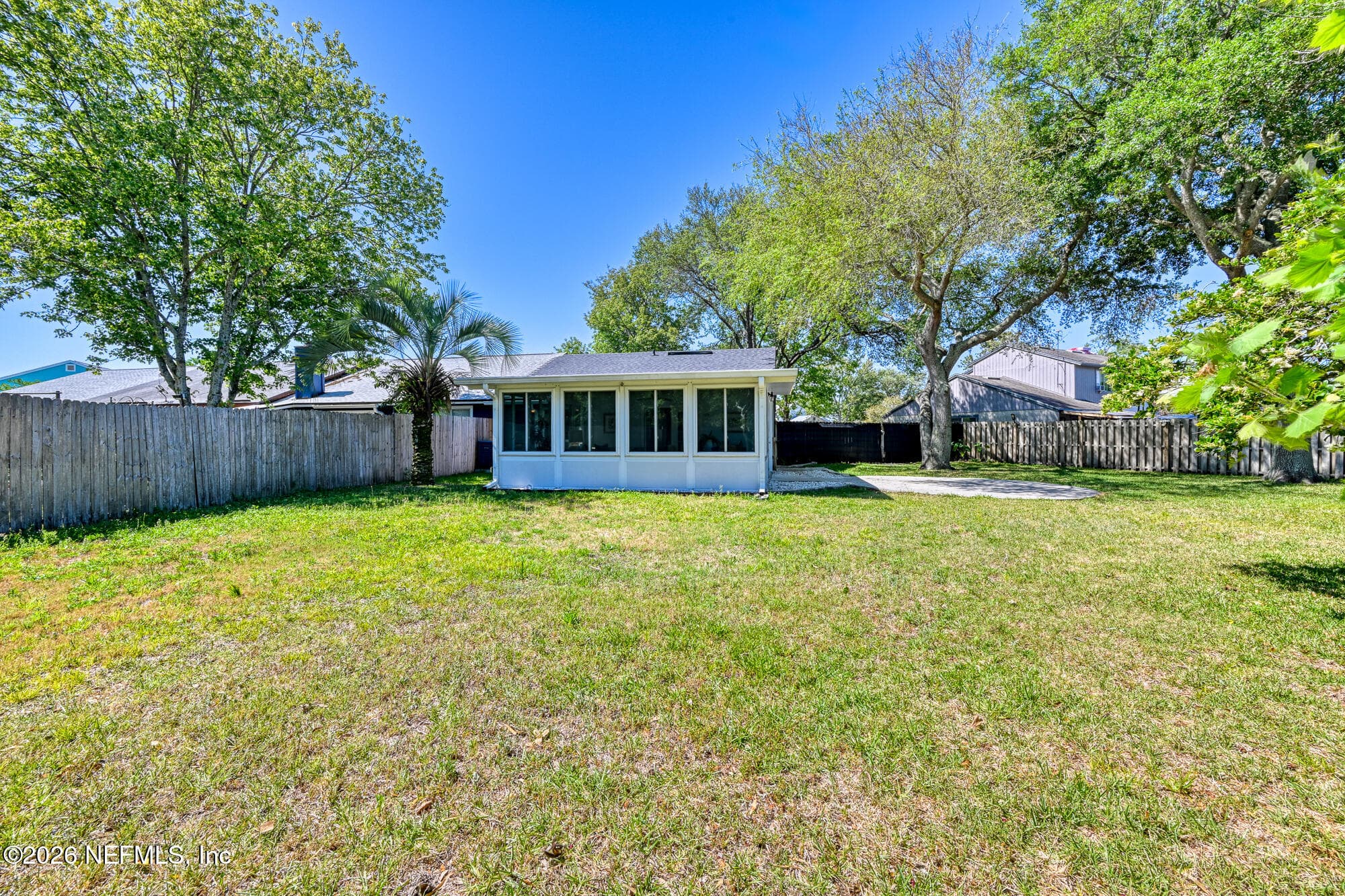 Photo 18 of 582 AQUATIC Drive, Atlantic Beach, FL 32233