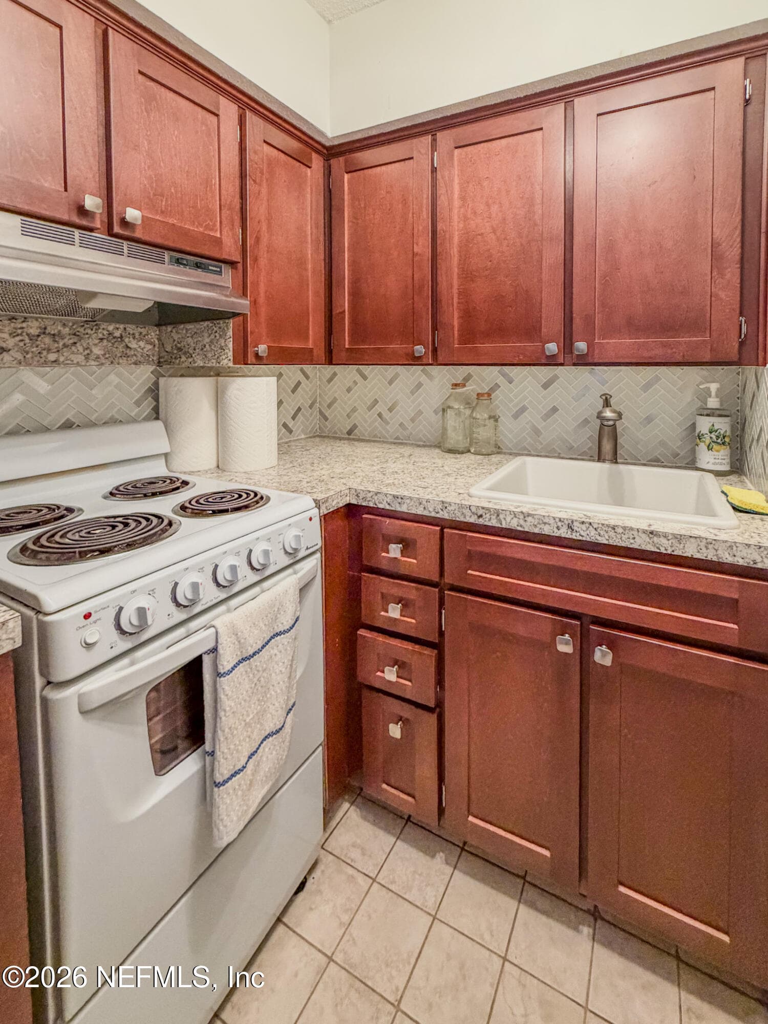 Photo 4 of 2960 REMINGTON Street 8, Jacksonville, FL 32205