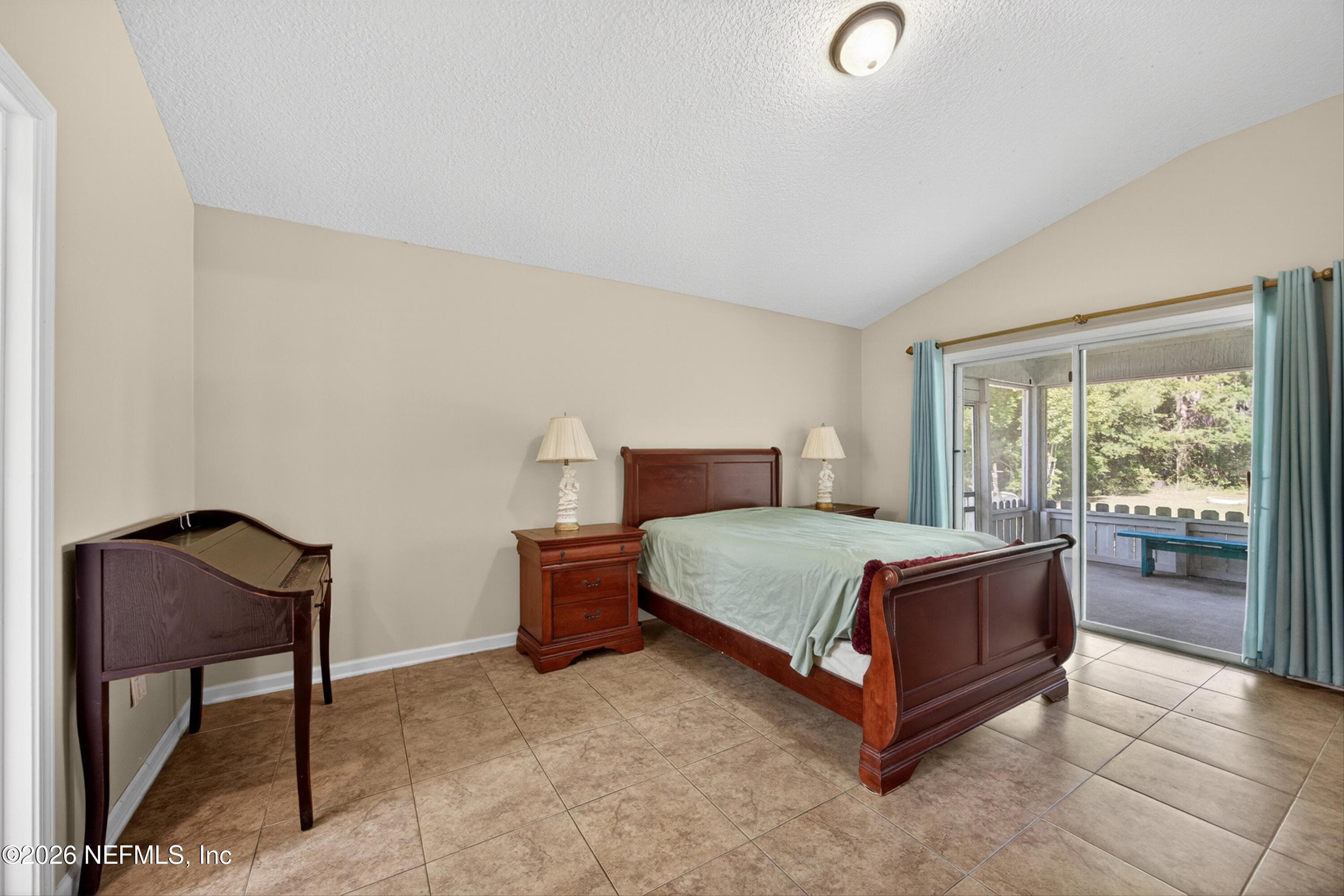 Photo 13 of 110 PIONEER Trail, Green Cove Springs, FL 32043