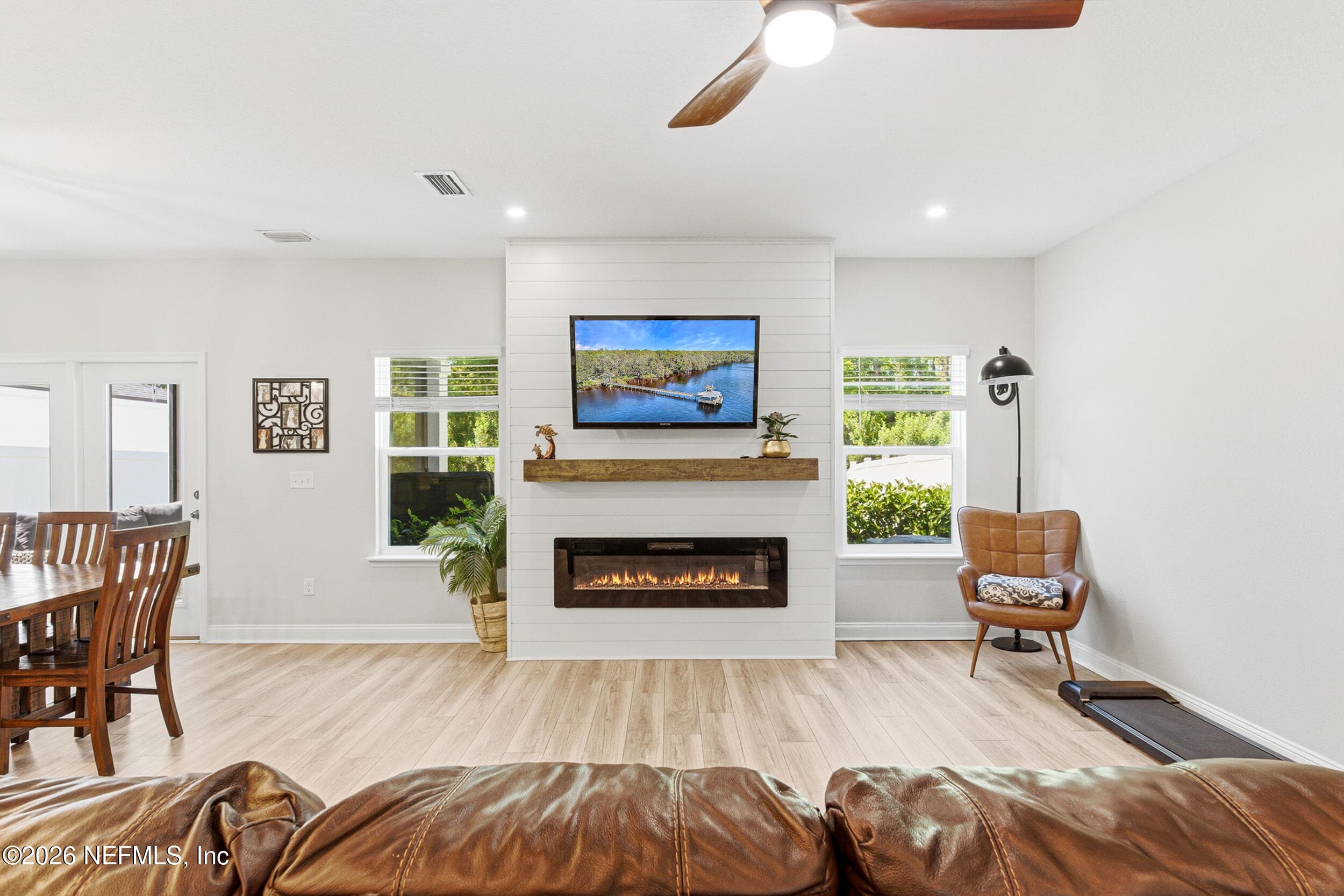 Photo 15 of 124 MEADOW CREEK Drive, St. Johns, FL 32259