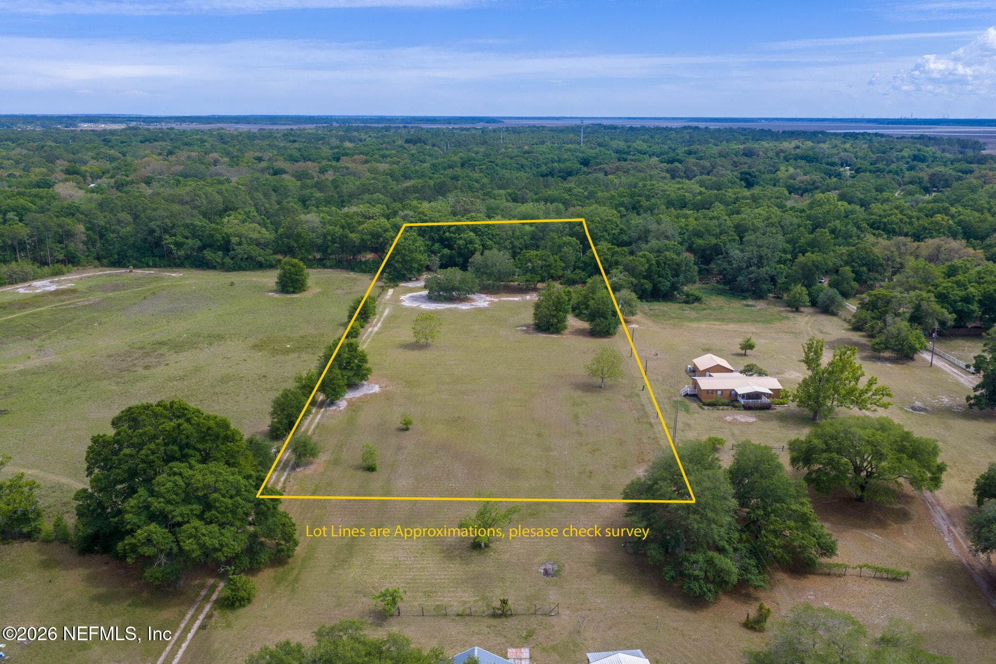 85330 AIRPLANE Lane, Yulee, FL 32097