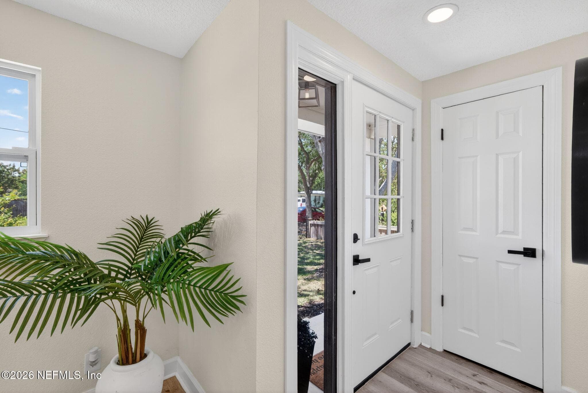 Photo 8 of 401 SKATE Road, Atlantic Beach, FL 32233