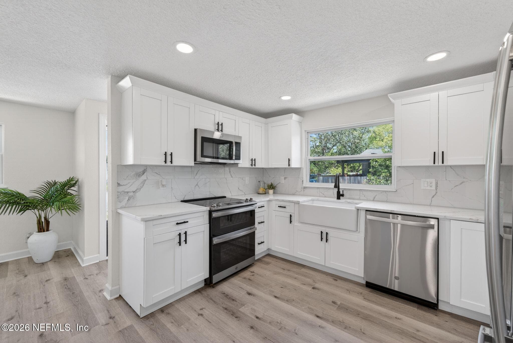 Photo 13 of 401 SKATE Road, Atlantic Beach, FL 32233