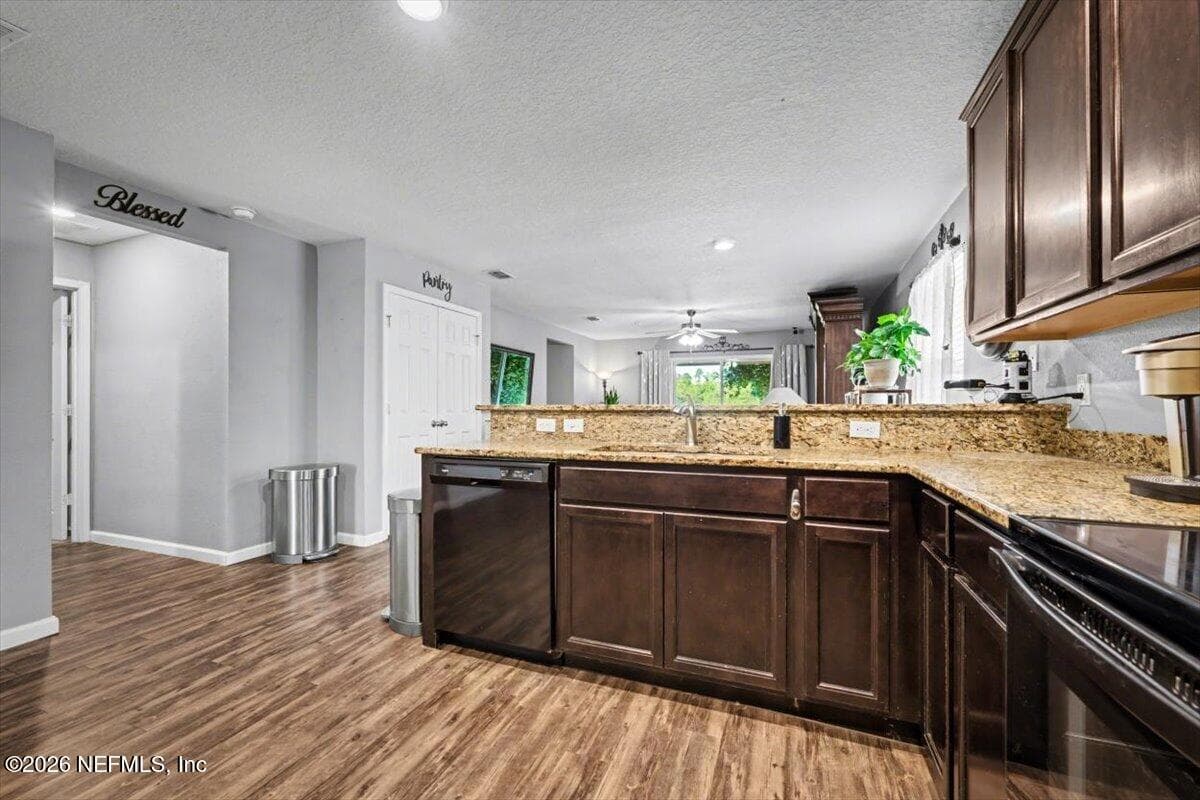 Photo 8 of 77727 LUMBER CREEK Boulevard, Yulee, FL 32097