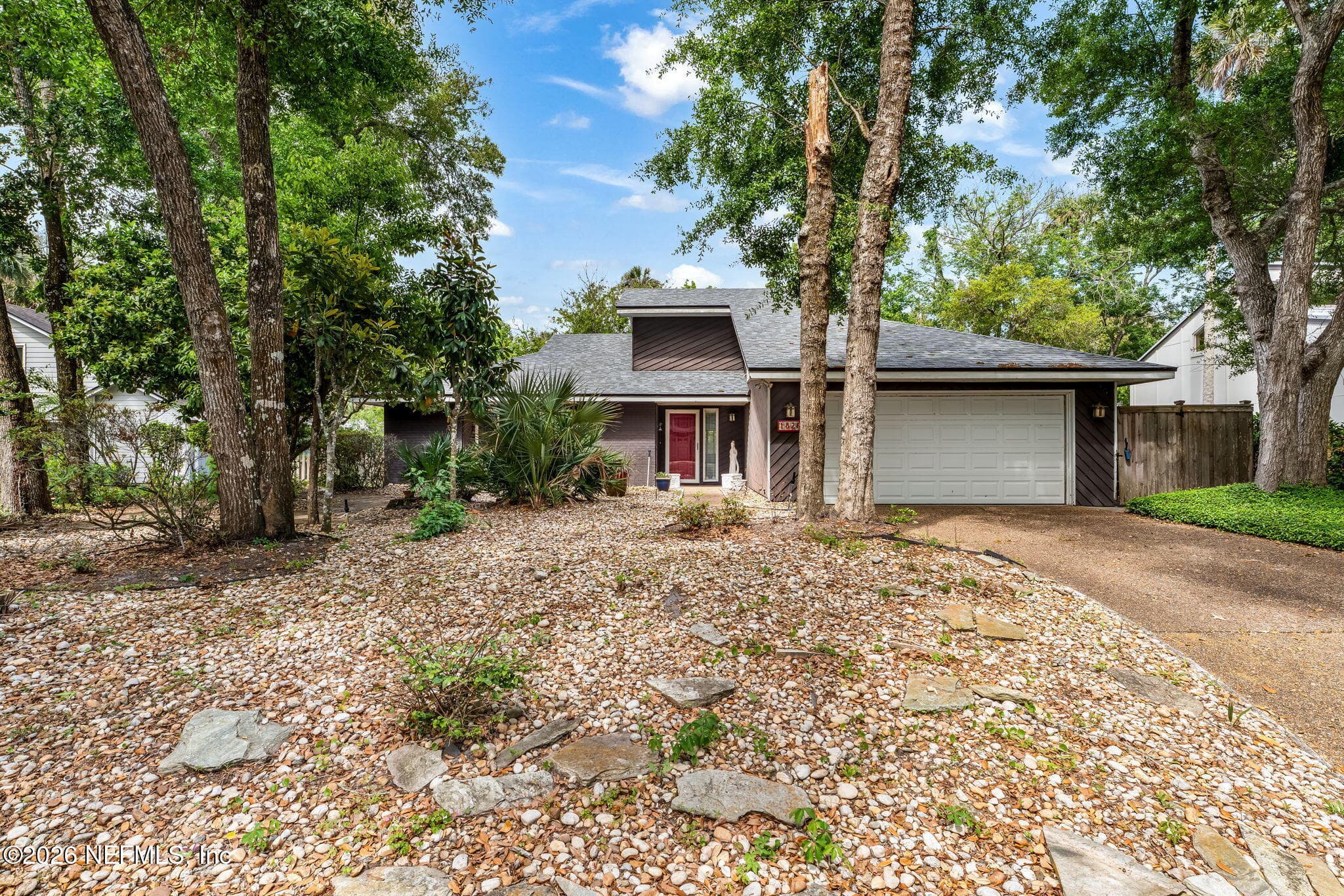 Photo 3 of 1826 TIERRA VERDE Drive, Atlantic Beach, FL 32233