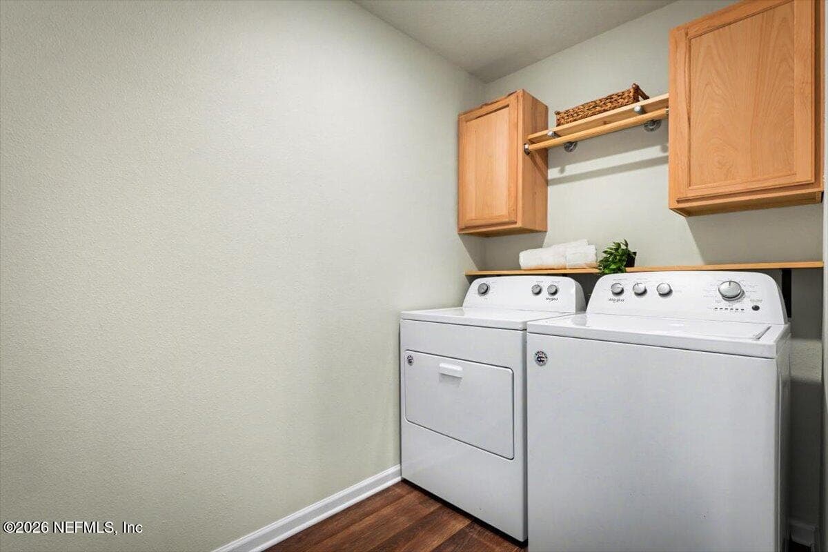 Move-in ready! Fresh paint and new luxury vinyl plank flooring throughout. — 2164 WILLOW SPRINGS Drive, Green Cove Springs, FL 32043