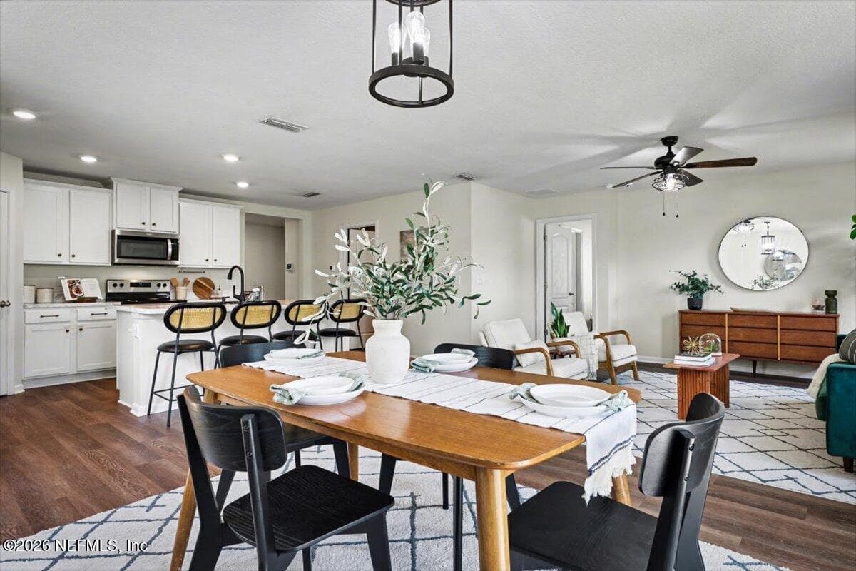 Move-in ready! Fresh paint and new luxury vinyl plank flooring throughout. — 2164 WILLOW SPRINGS Drive, Green Cove Springs, FL 32043