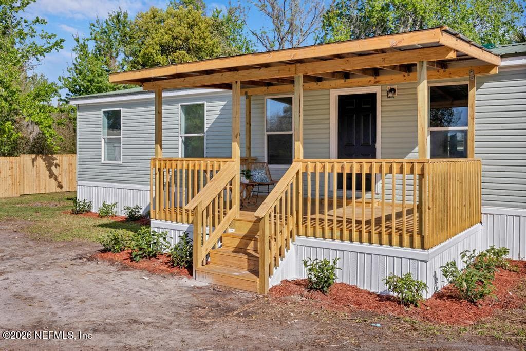 Photo 3 of 447 ERIC Avenue, Jacksonville, FL 32218