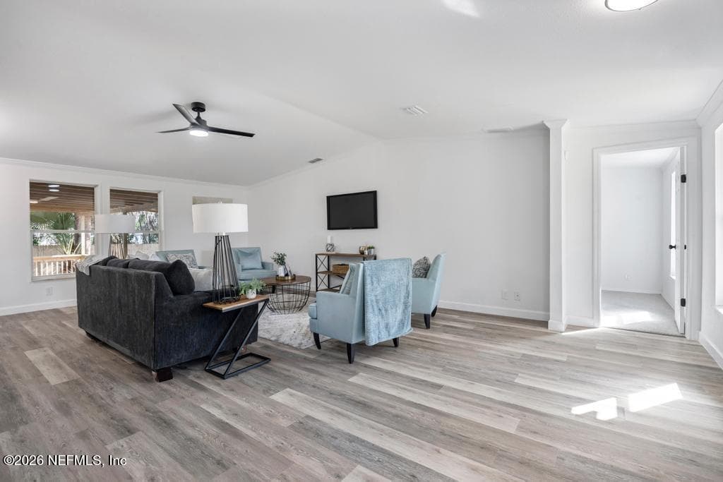 Photo 10 of 447 ERIC Avenue, Jacksonville, FL 32218