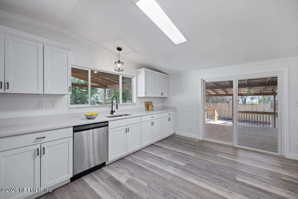 Photo 19 of 447 ERIC Avenue, Jacksonville, FL 32218