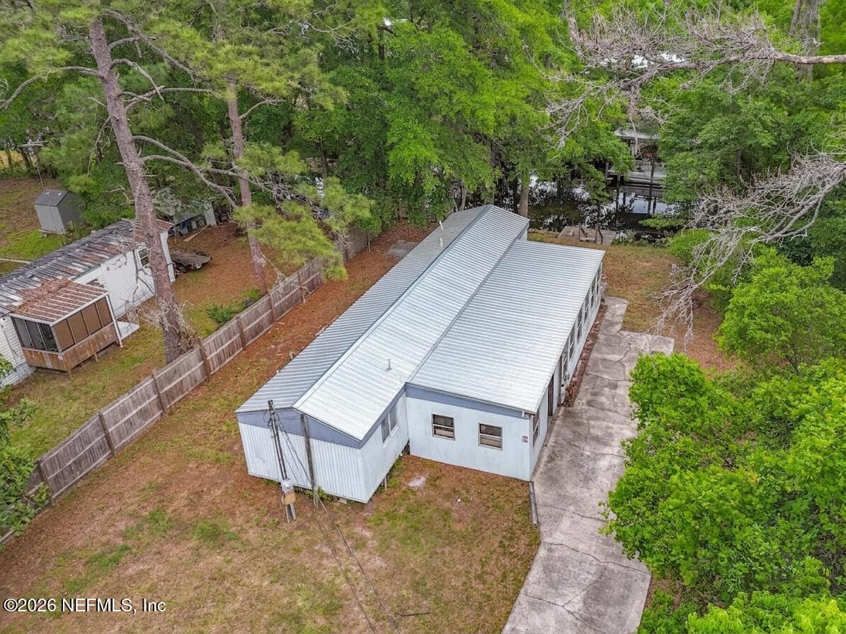 Photo 13 of 102 WATERWAY Drive, Palatka, FL 32187