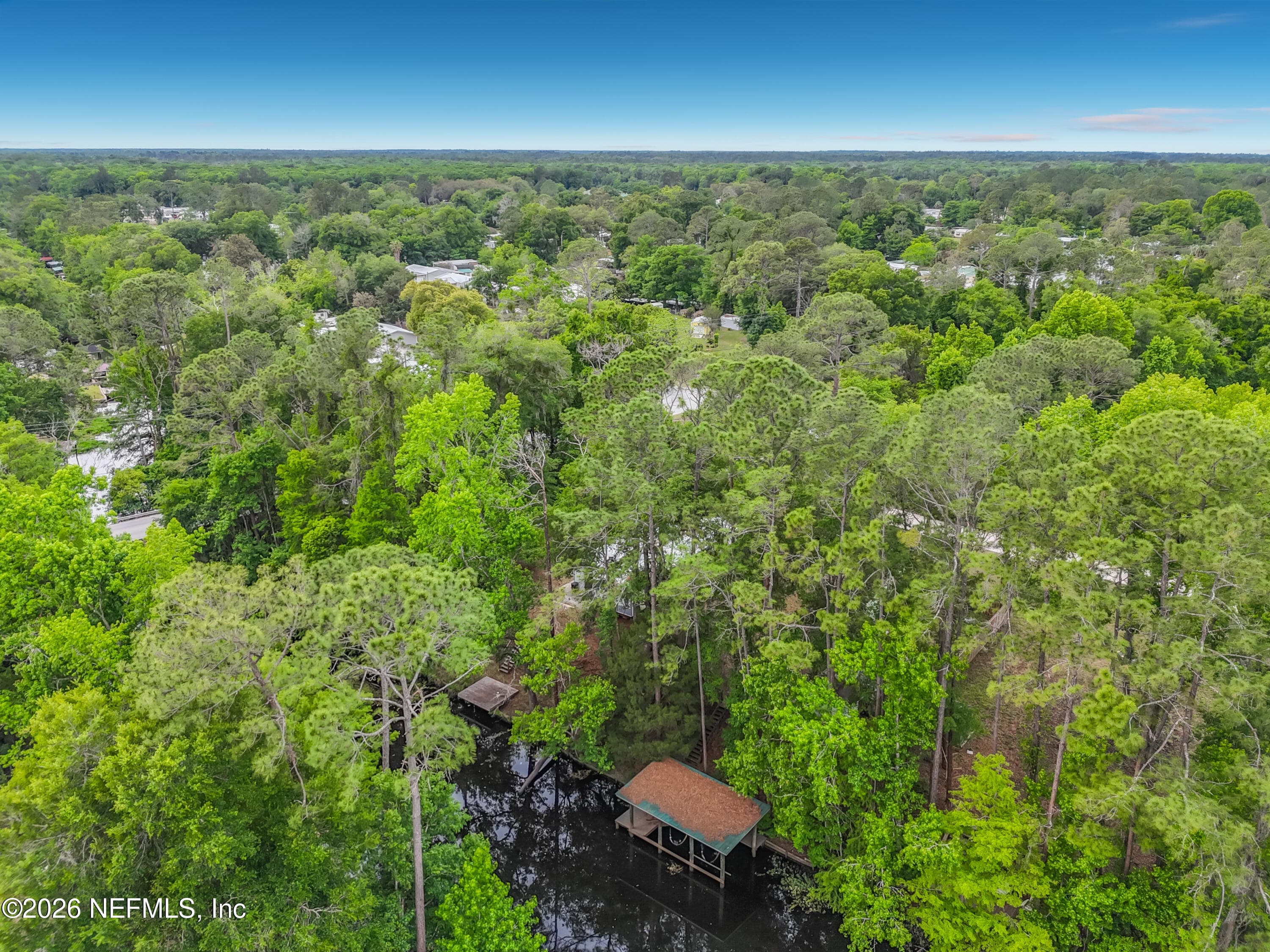 Photo 16 of 102 WATERWAY Drive, Palatka, FL 32187