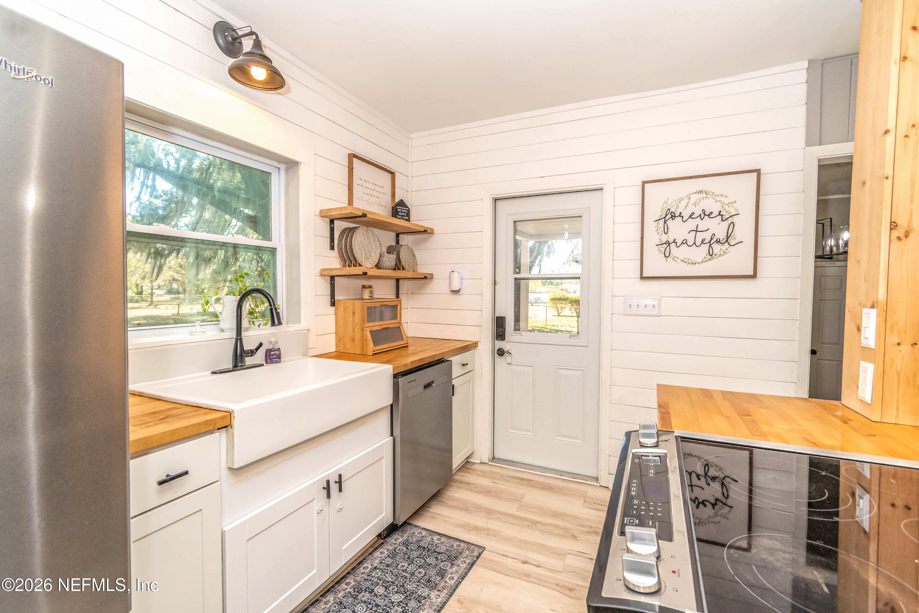 Photo 5 of 580 NE 3RD Street, Lake Butler, FL 32054