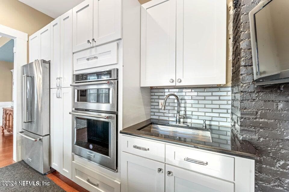 Photo 13 of 231 W 6TH Street, Jacksonville, FL 32206