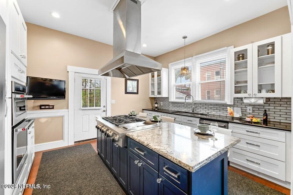 Photo 10 of 231 W 6TH Street, Jacksonville, FL 32206