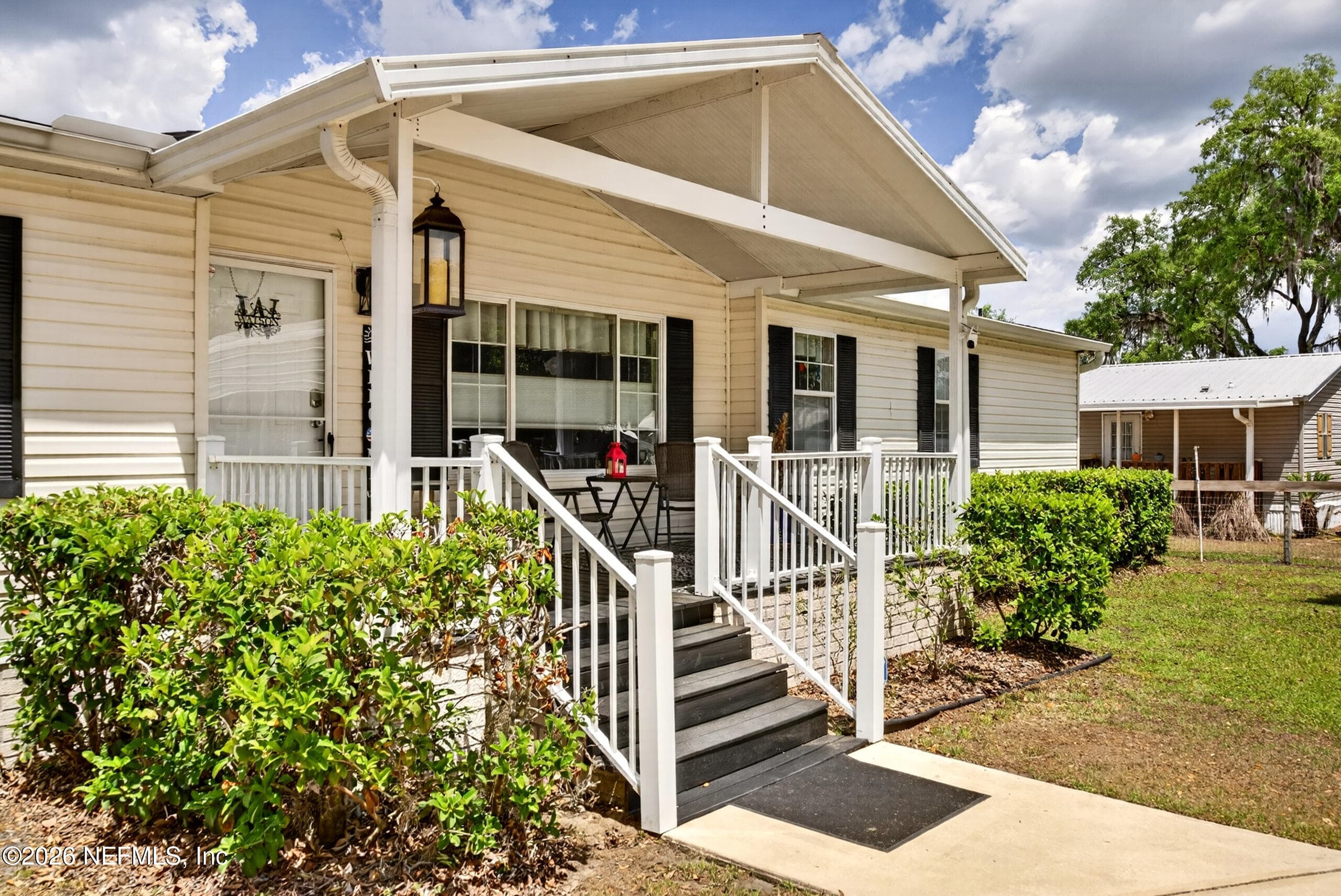 Photo 4 of 141 KITTY Avenue, Interlachen, FL 32148