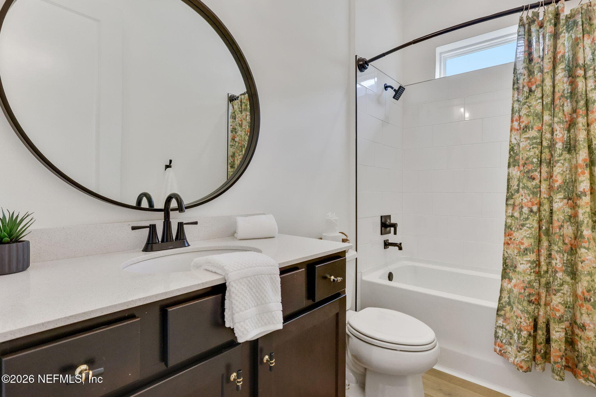 2nd full bathroom — 446 PALM CREST Drive, Ponte Vedra, FL 32081