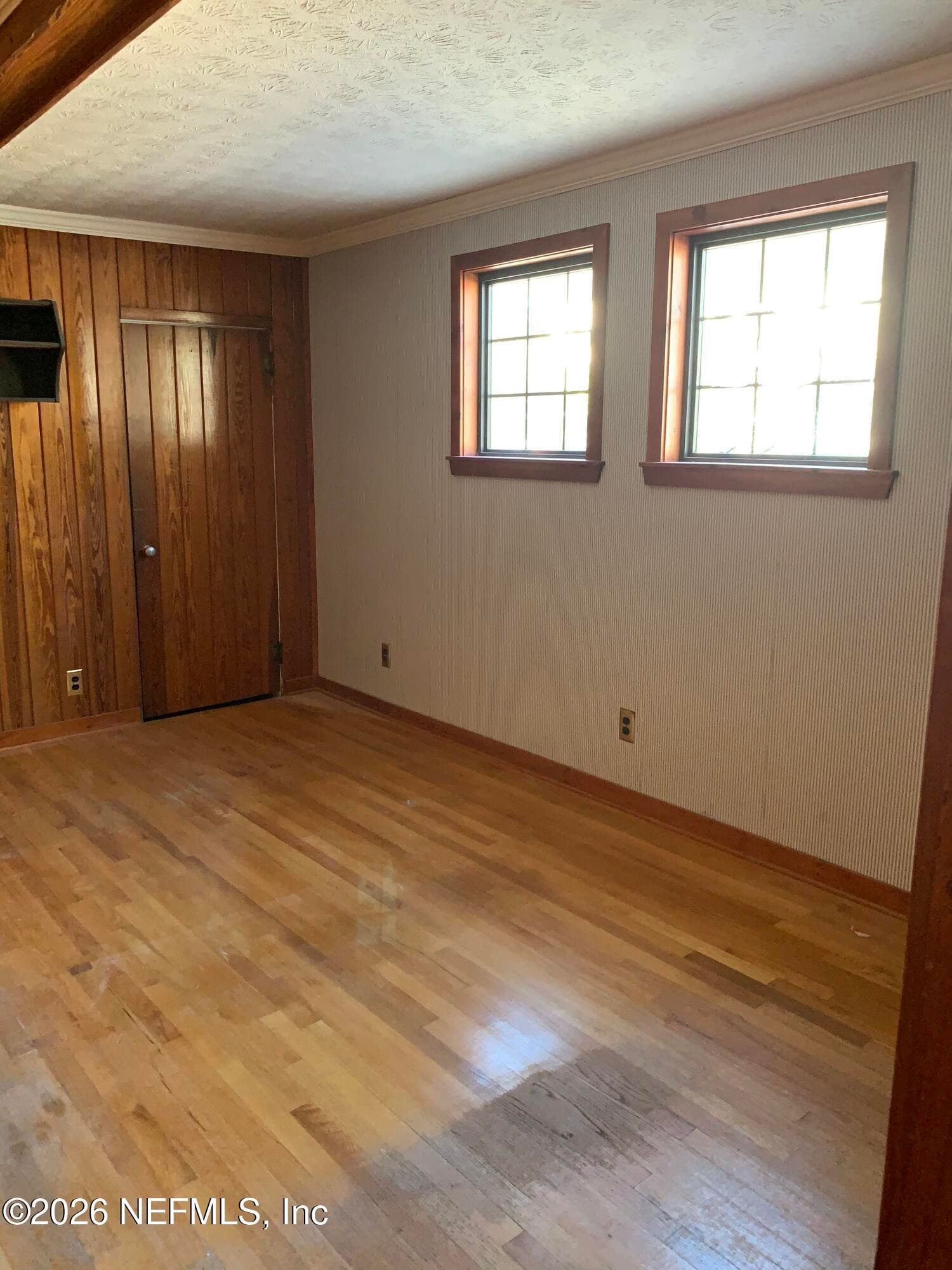 Bedroom has multiple storage/closet/cabinetry. — 120 BEACH Avenue, Atlantic Beach, FL 32233