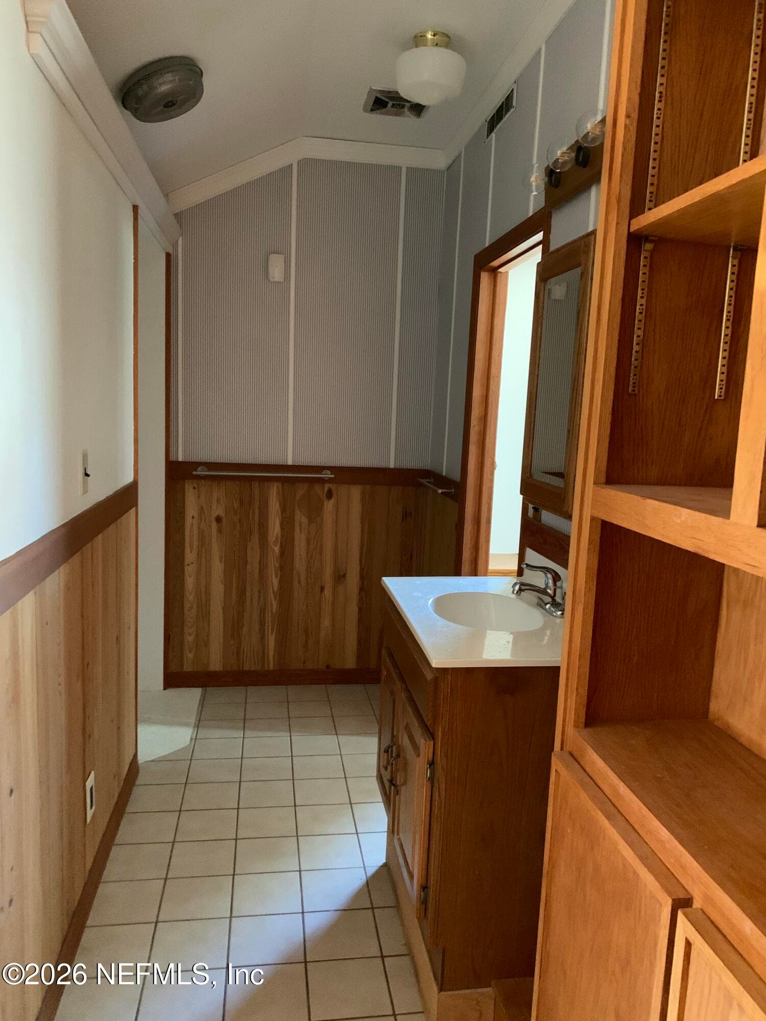 Walk in shower, no tub. — 120 BEACH Avenue, Atlantic Beach, FL 32233