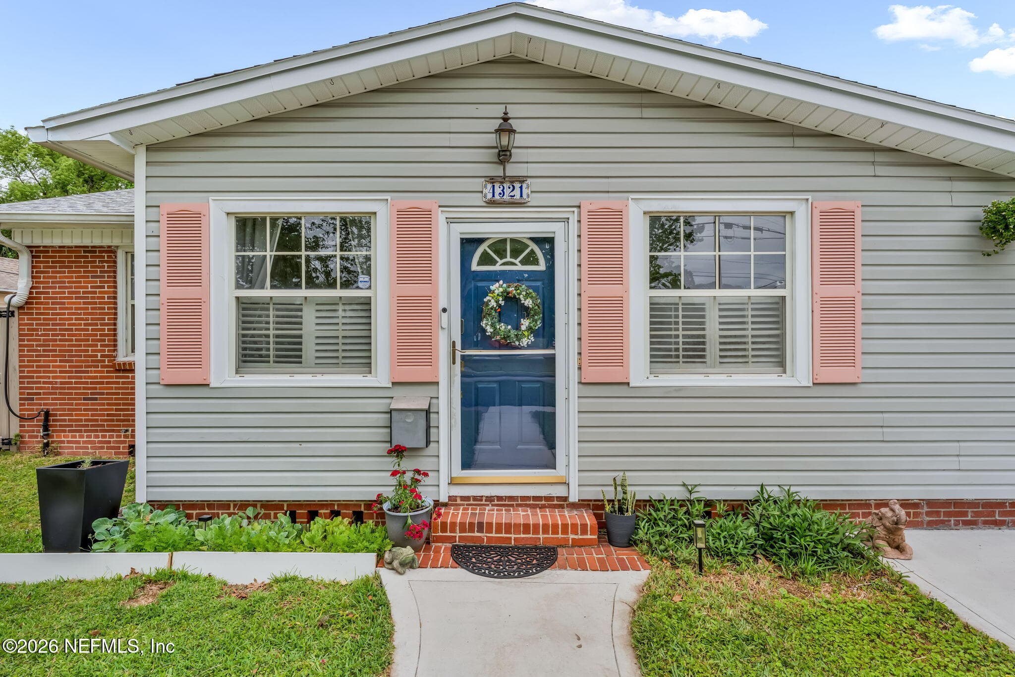 Photo 4 of 4321 TIMUQUANA Road, Jacksonville, FL 32210