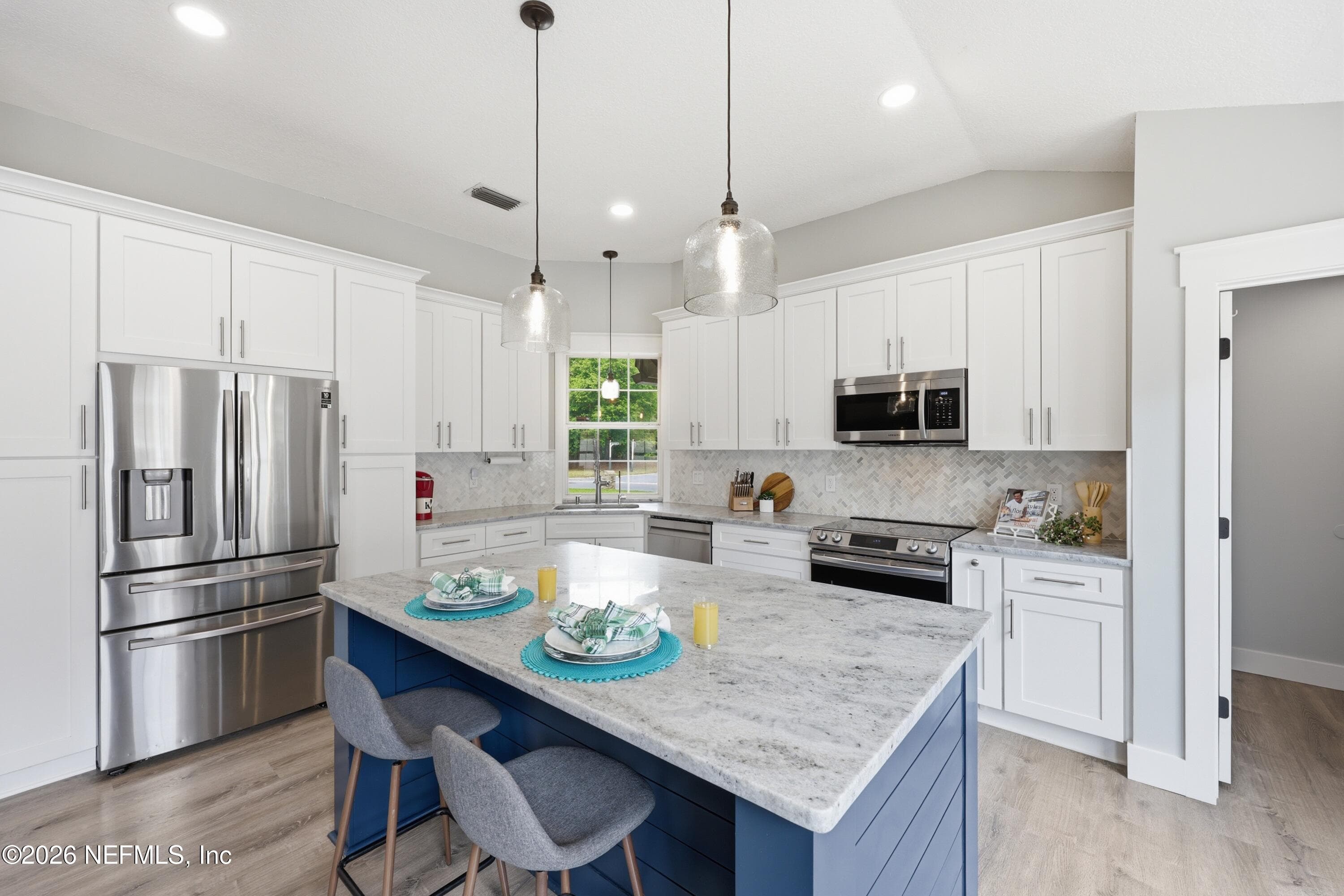 Photo 17 of 2192 THE WOODS Drive E, Jacksonville, FL 32246
