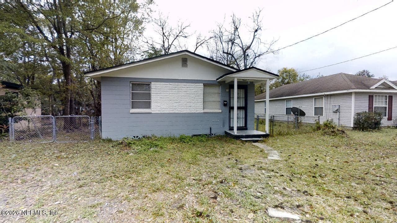Photo 2 of 2178 W 41ST Street, Jacksonville, FL 32209