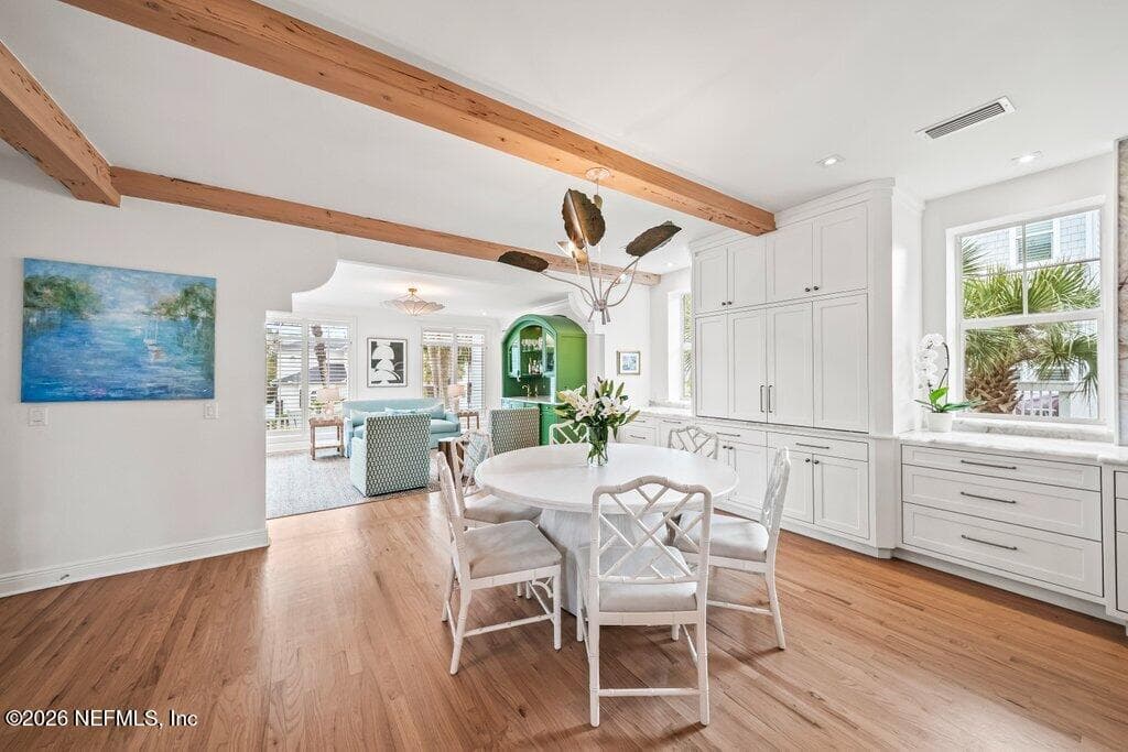 eat in kitchen — 1271 E COAST Drive, Atlantic Beach, FL 32233