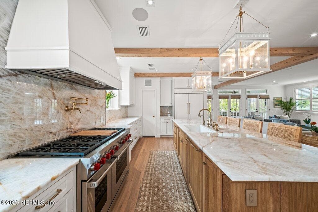 Large kitchen — 1271 E COAST Drive, Atlantic Beach, FL 32233