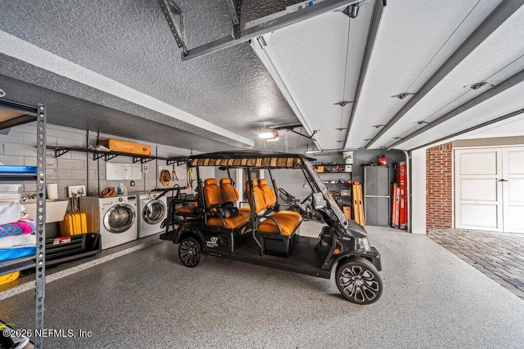 garage oversized — 1271 E COAST Drive, Atlantic Beach, FL 32233