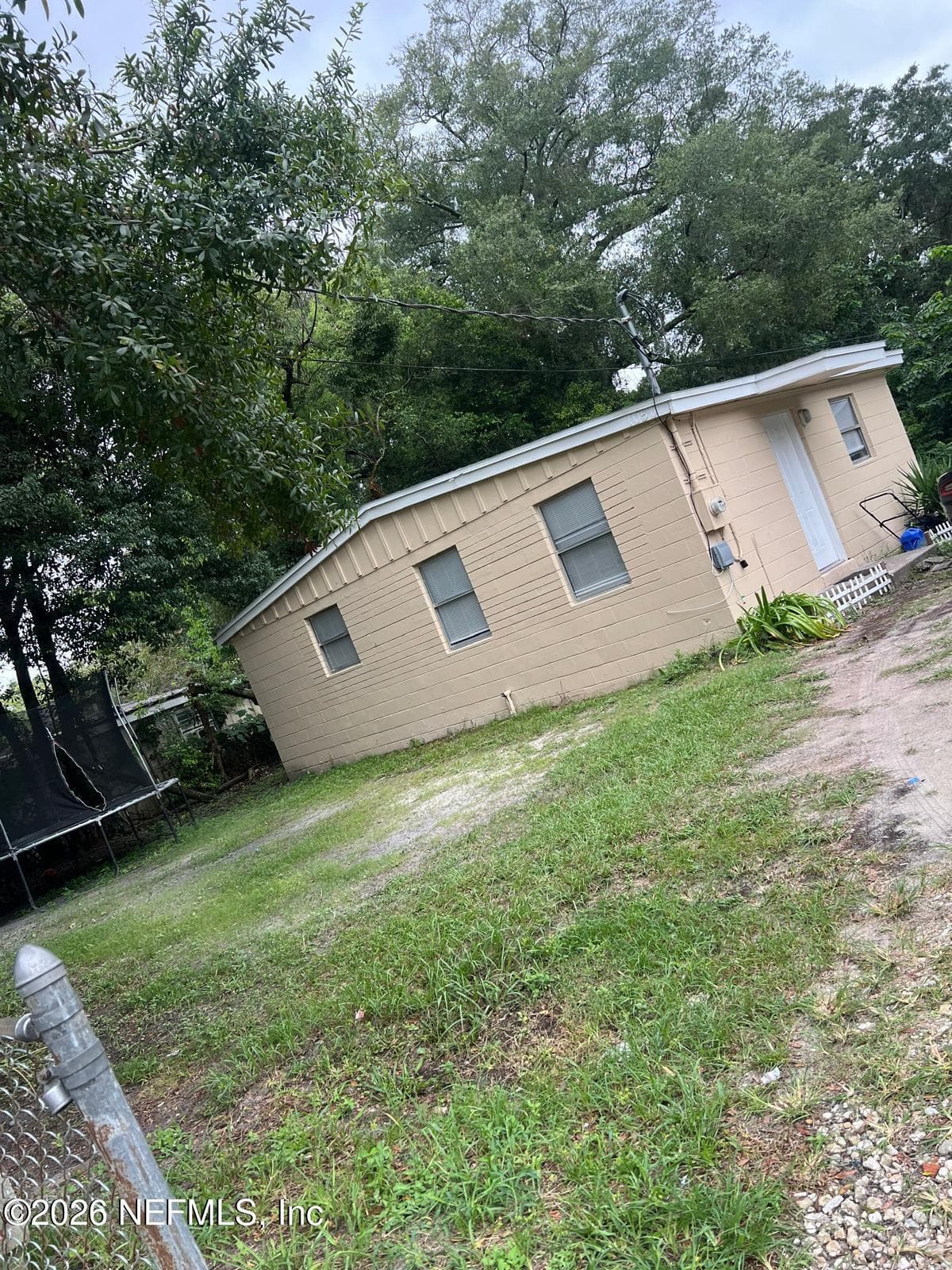 Photo 3 of 10502 WOOSTER Drive, Jacksonville, FL 32218