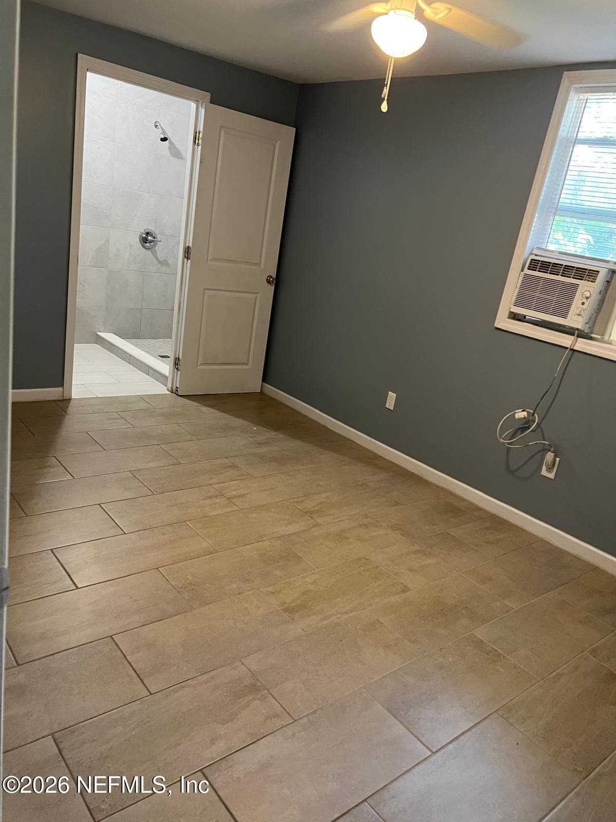 Photo 7 of 10502 WOOSTER Drive, Jacksonville, FL 32218