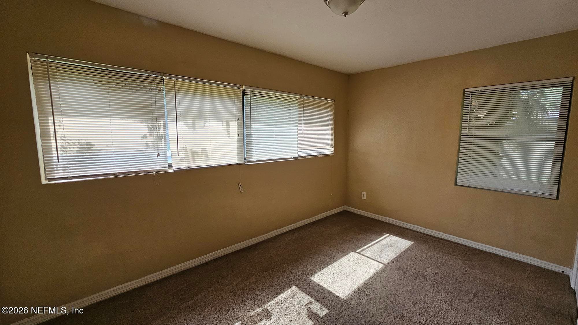 Photo 5 of 10418 LOYOLA DRIVE N Drive N, Jacksonville, FL 32218