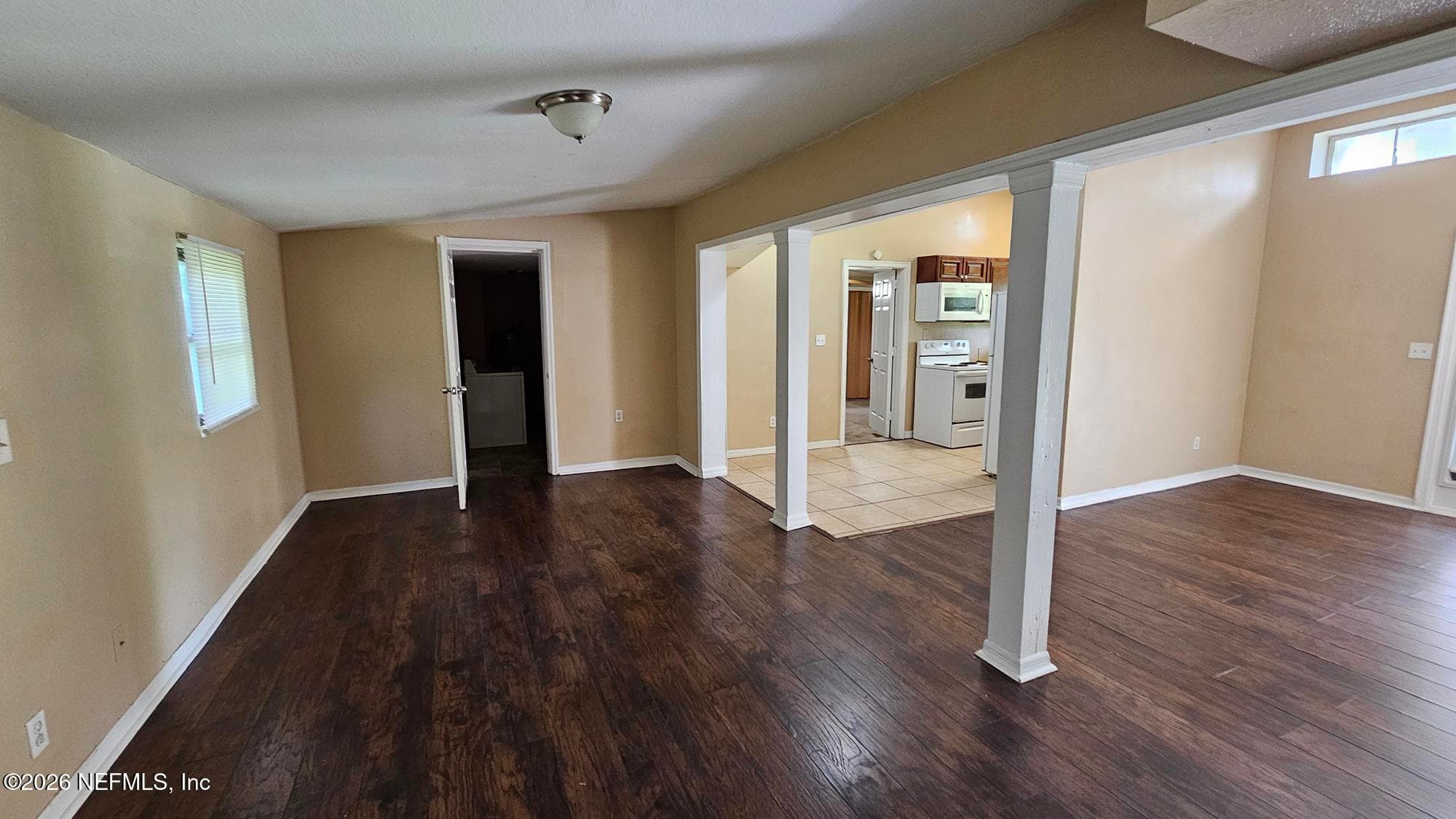 Photo 12 of 10418 LOYOLA DRIVE N Drive N, Jacksonville, FL 32218