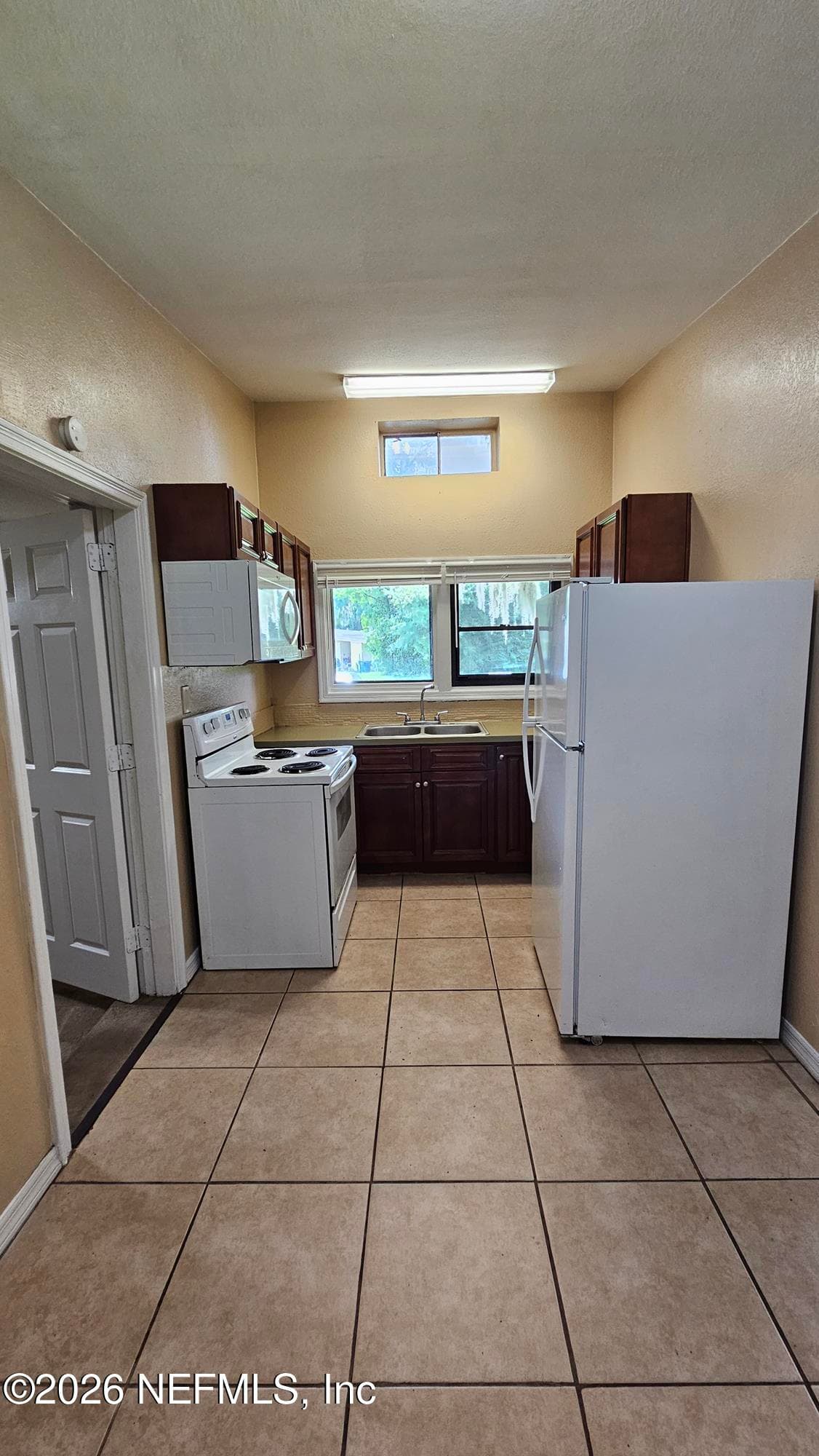 Photo 15 of 10418 LOYOLA DRIVE N Drive N, Jacksonville, FL 32218