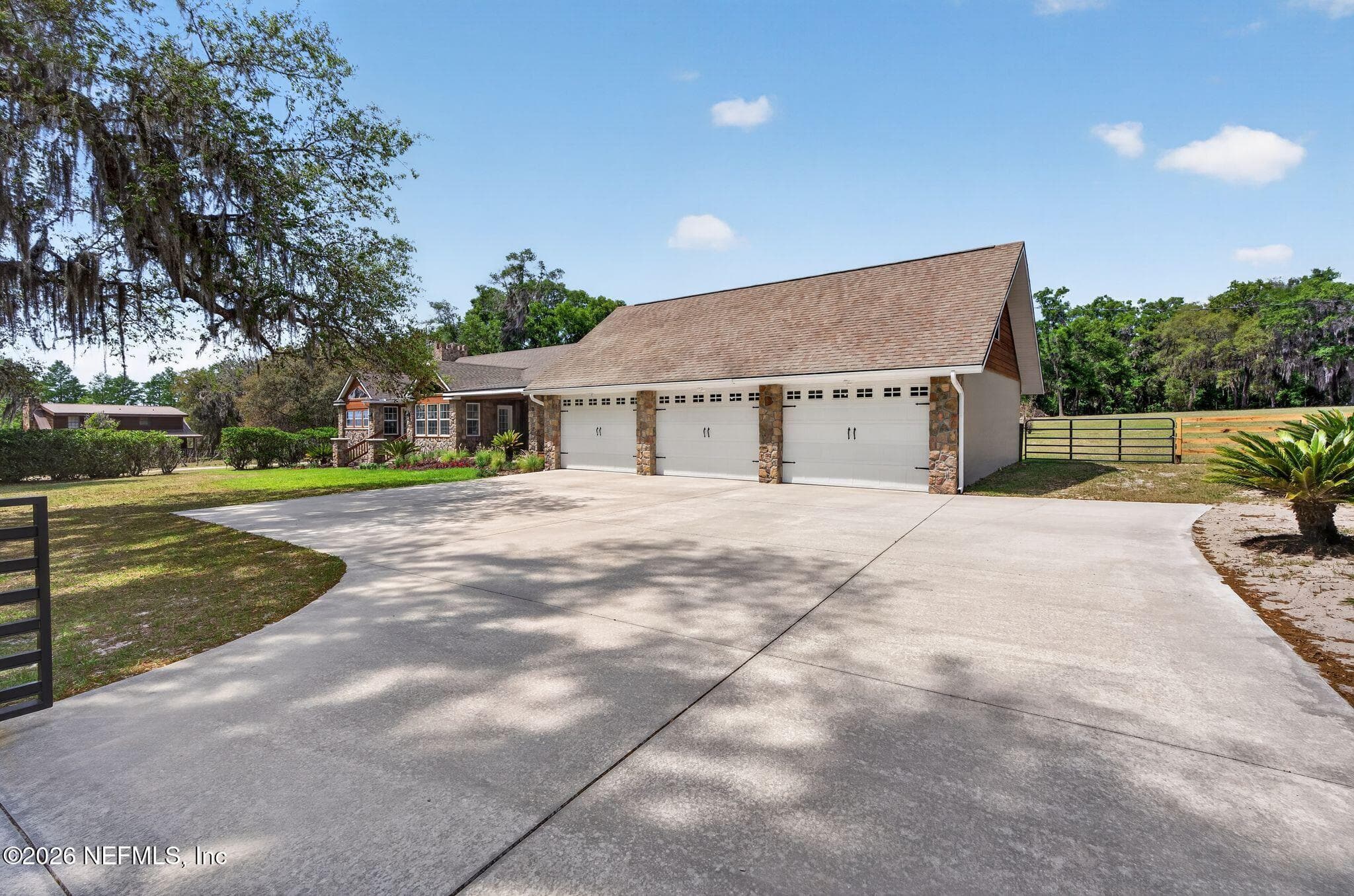 Photo 33 of 130 BULL POND Lane, Hawthorne, FL 32640