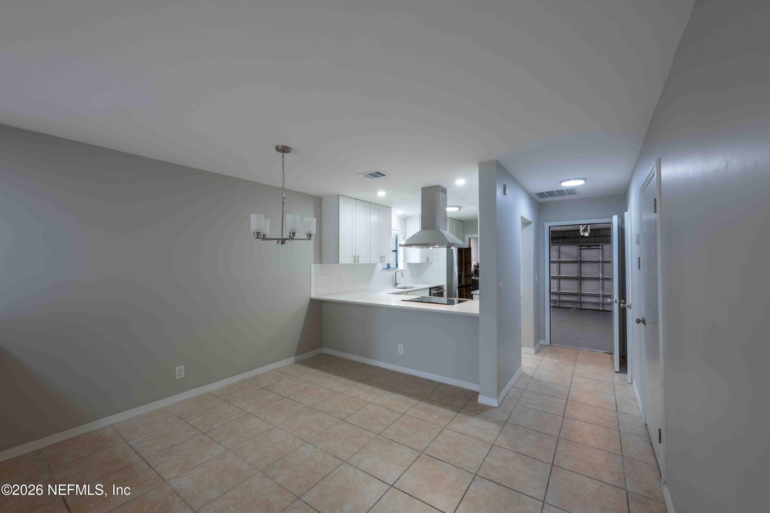 Photo 18 of 176 E EAST COAST Drive, Atlantic Beach, FL 32233