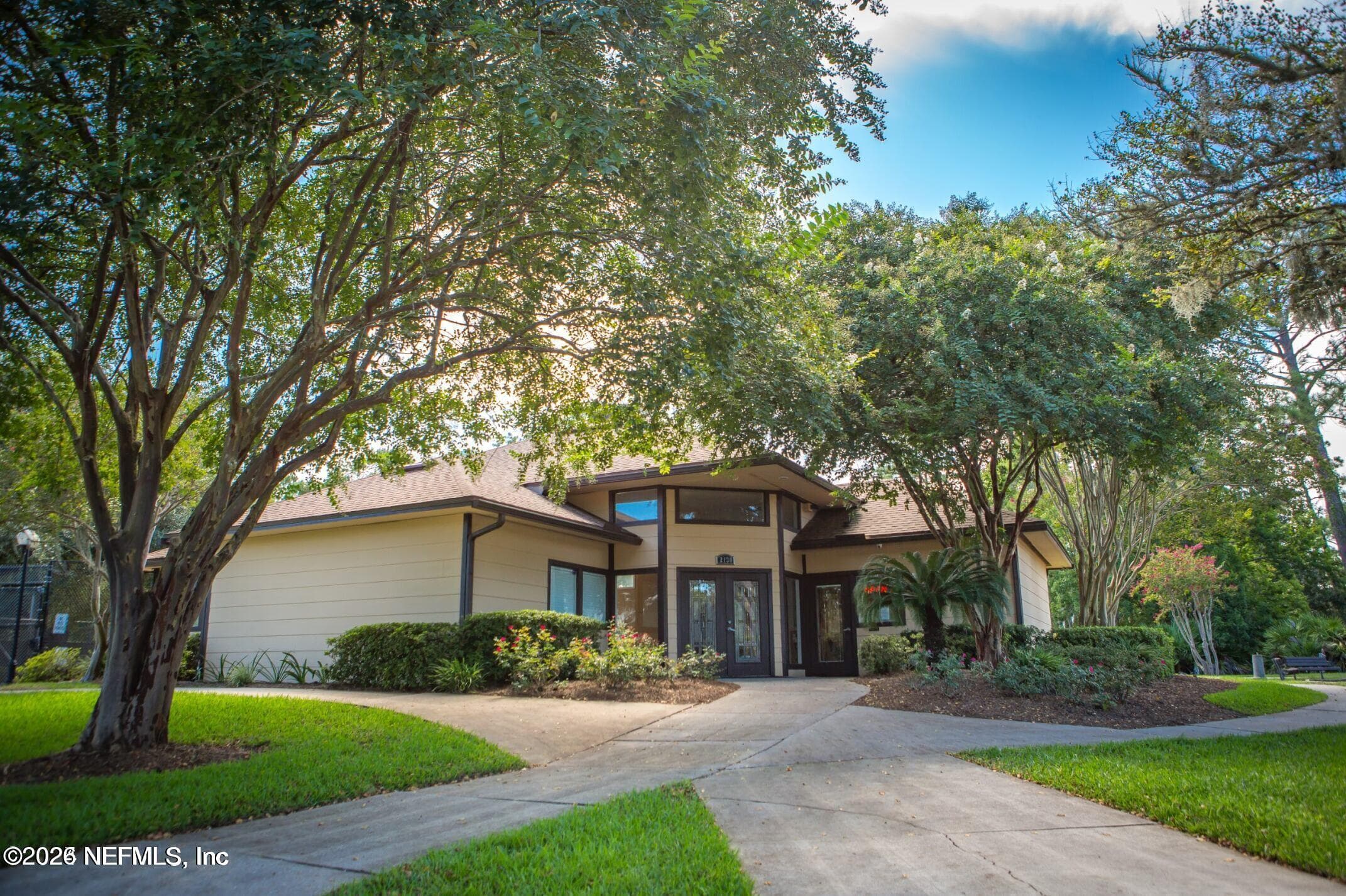 Photo 72 of 2192 THE WOODS Drive E, Jacksonville, FL 32246