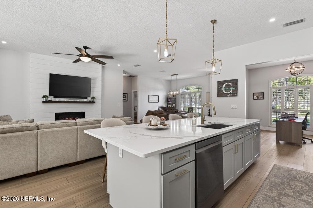 Photo 8 of 1770 RISING OAKS Drive, Jacksonville, FL 32223