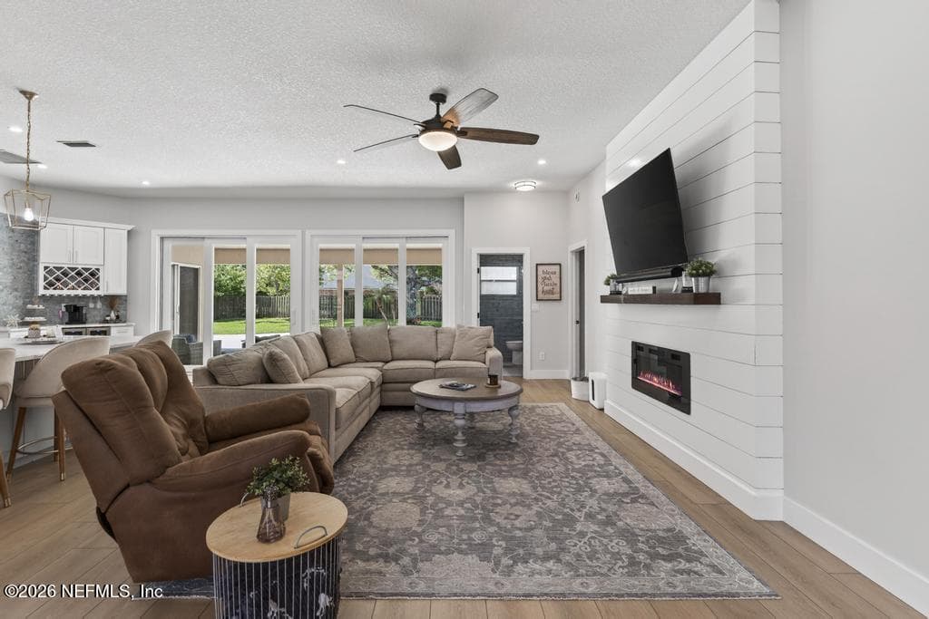 Photo 15 of 1770 RISING OAKS Drive, Jacksonville, FL 32223
