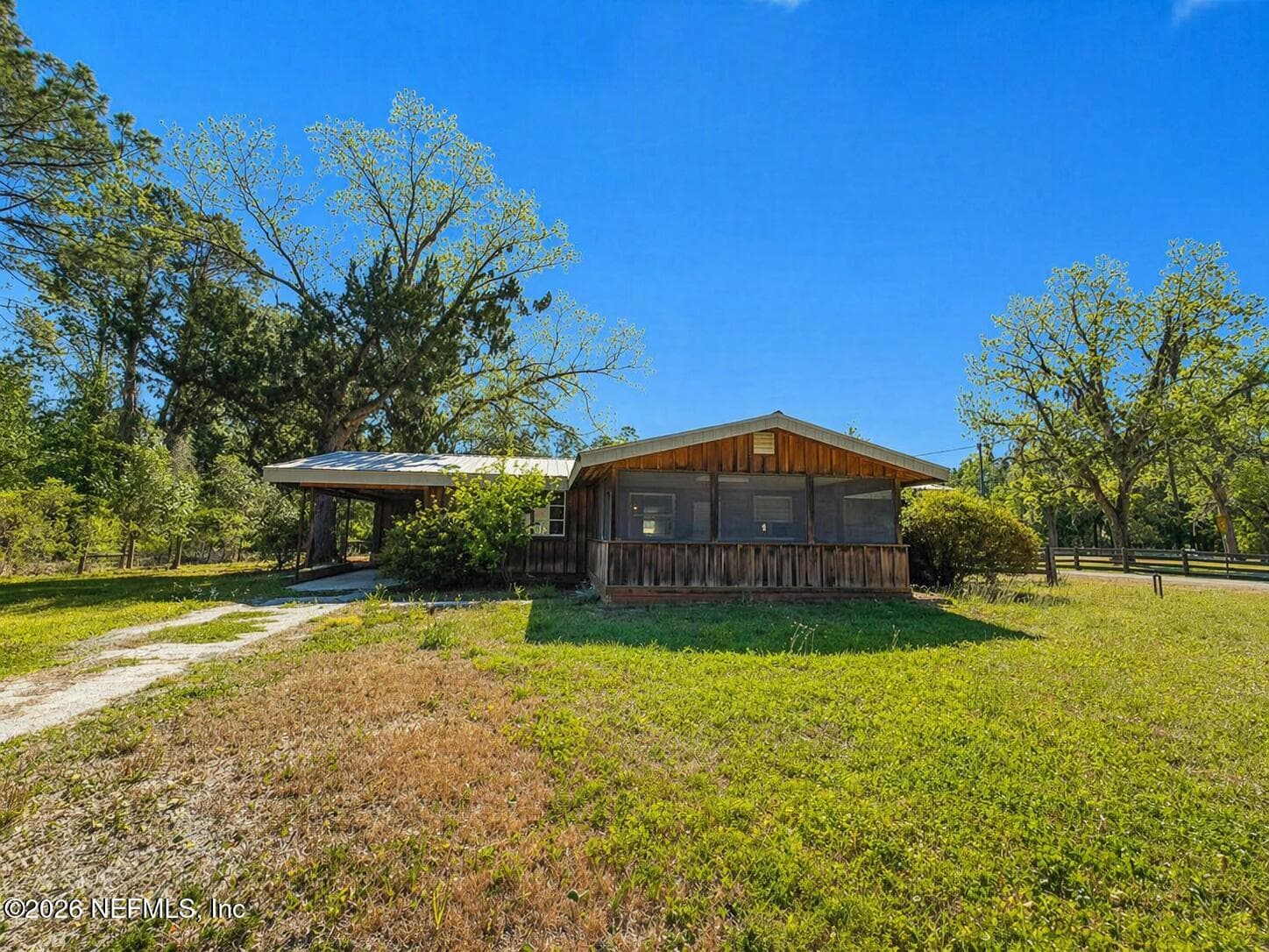 Photo 3 of 12820 NE 233RD Lane, Raiford, FL 32083