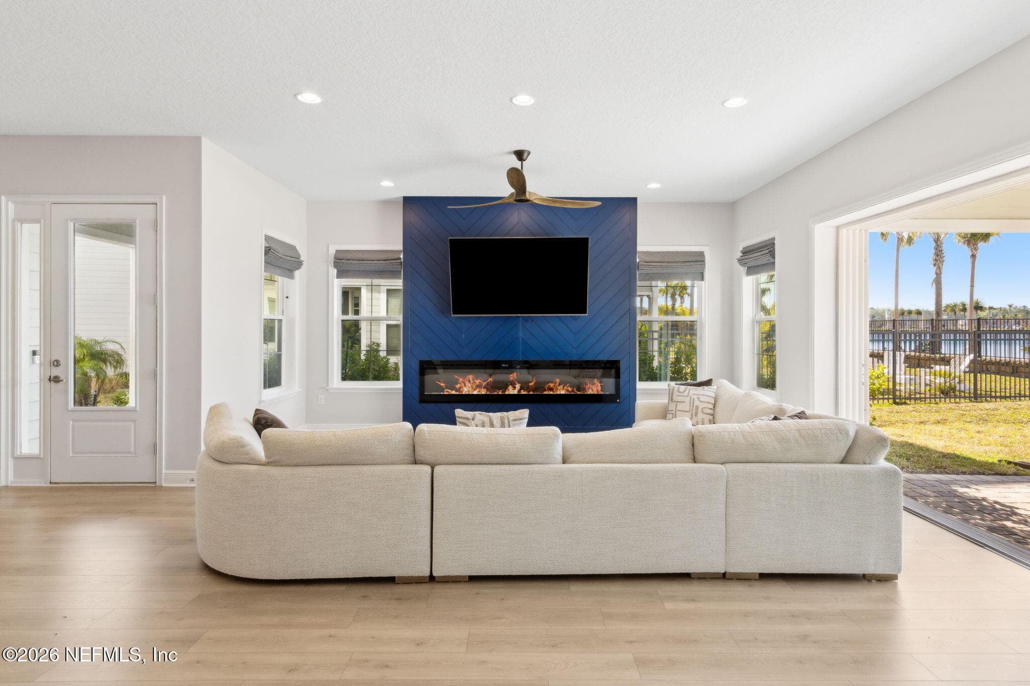 Photo 10 of 401 MARQUESA CIR Circle, St. Johns, FL 32259