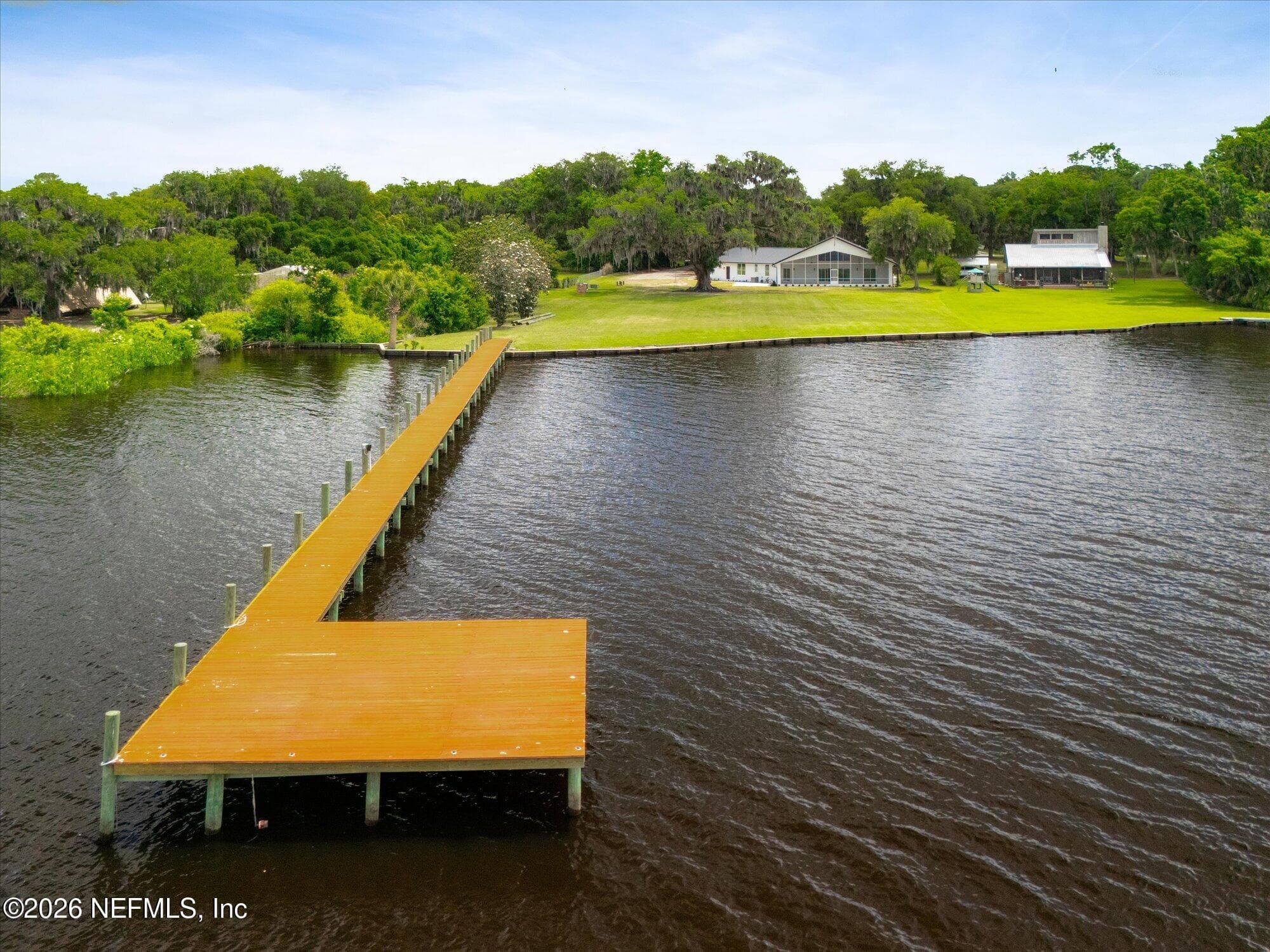 Photo 36 of 111 E GROVELAND Lane, East Palatka, FL 32131