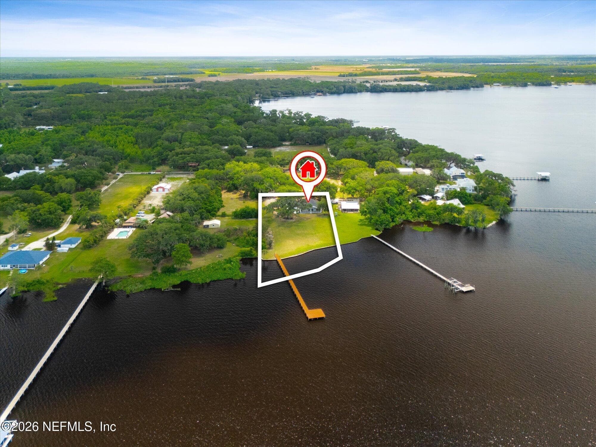 Photo 39 of 111 E GROVELAND Lane, East Palatka, FL 32131