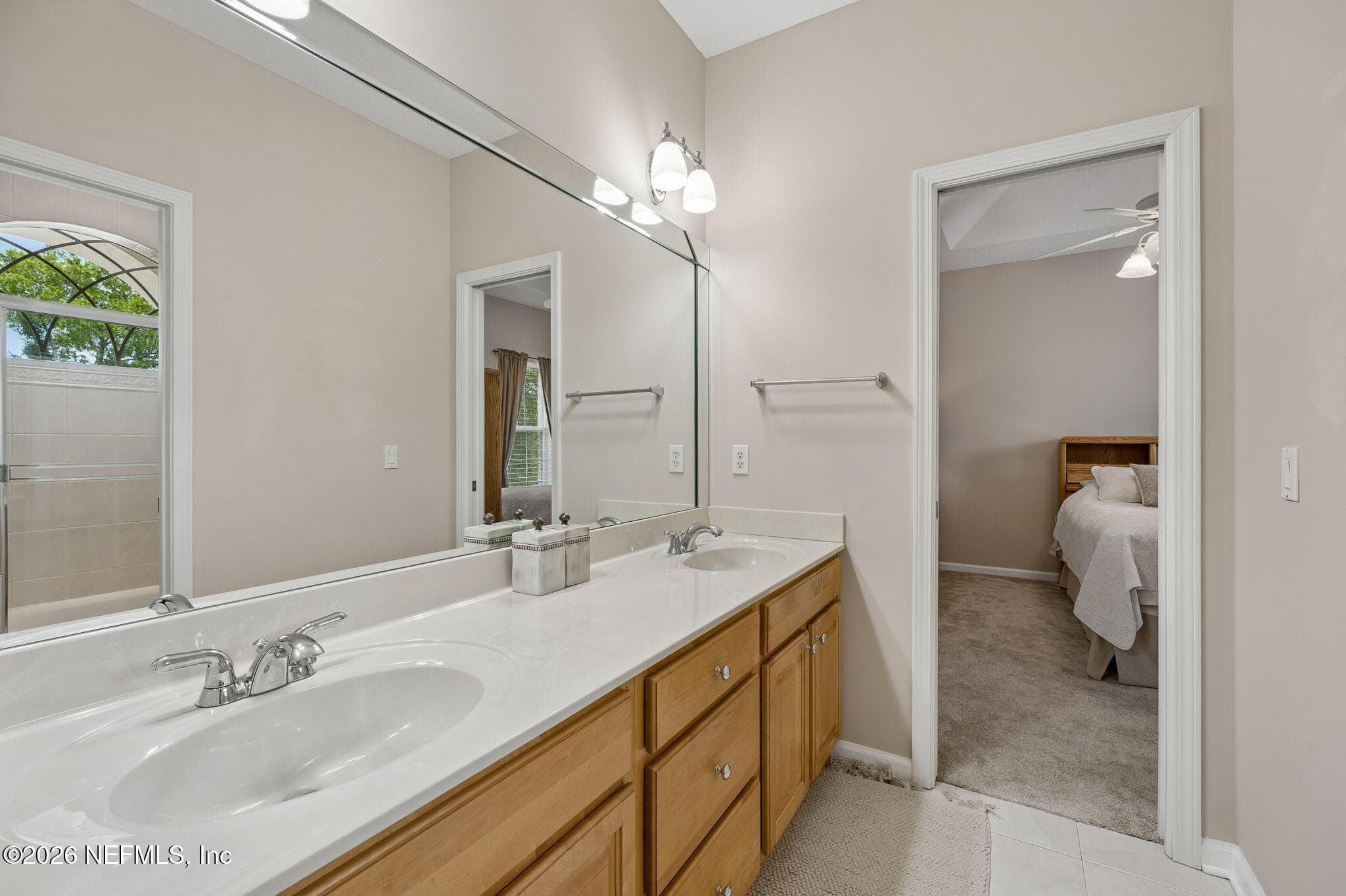Shared En-Suite Bathroom — 188 CLEARLAKE Drive, Ponte Vedra Beach, FL 32082